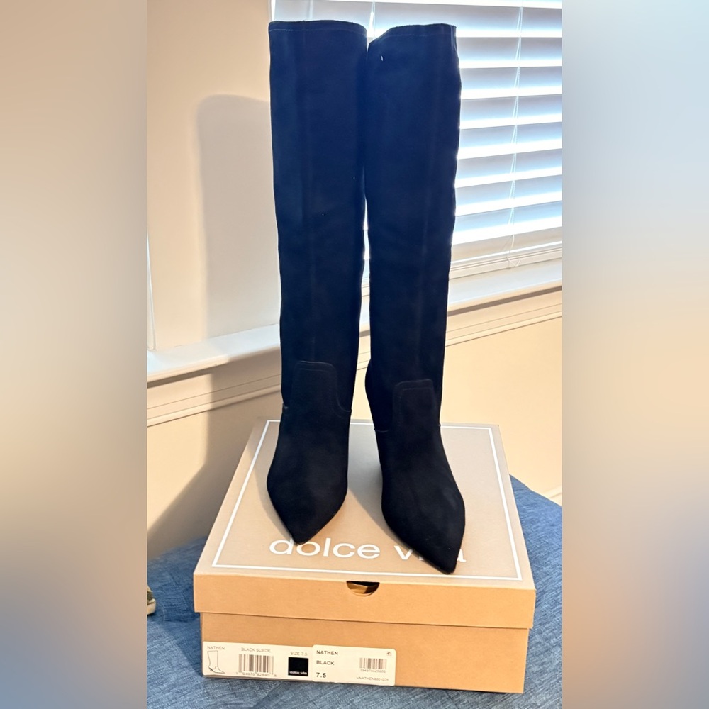 Dolce Vita Nathen Boot – Black Suede – 7.5